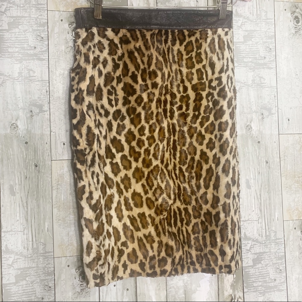 Elizabeth and James Leopard Print Pencil Skirt